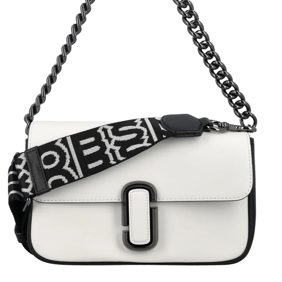 Authentic Marc Jacobs
The Bi-Color J Marc mini bag - Picture 13 of 13